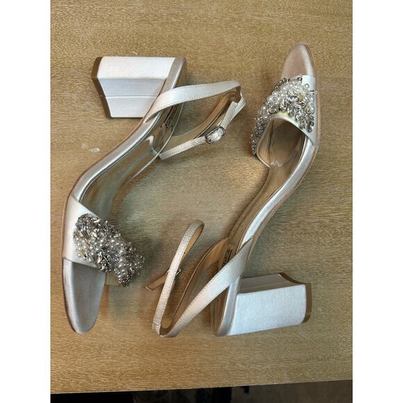 NWOB Badgley Mischka Clara Embellished Strap Evening Shoes - Picture 10 of 11